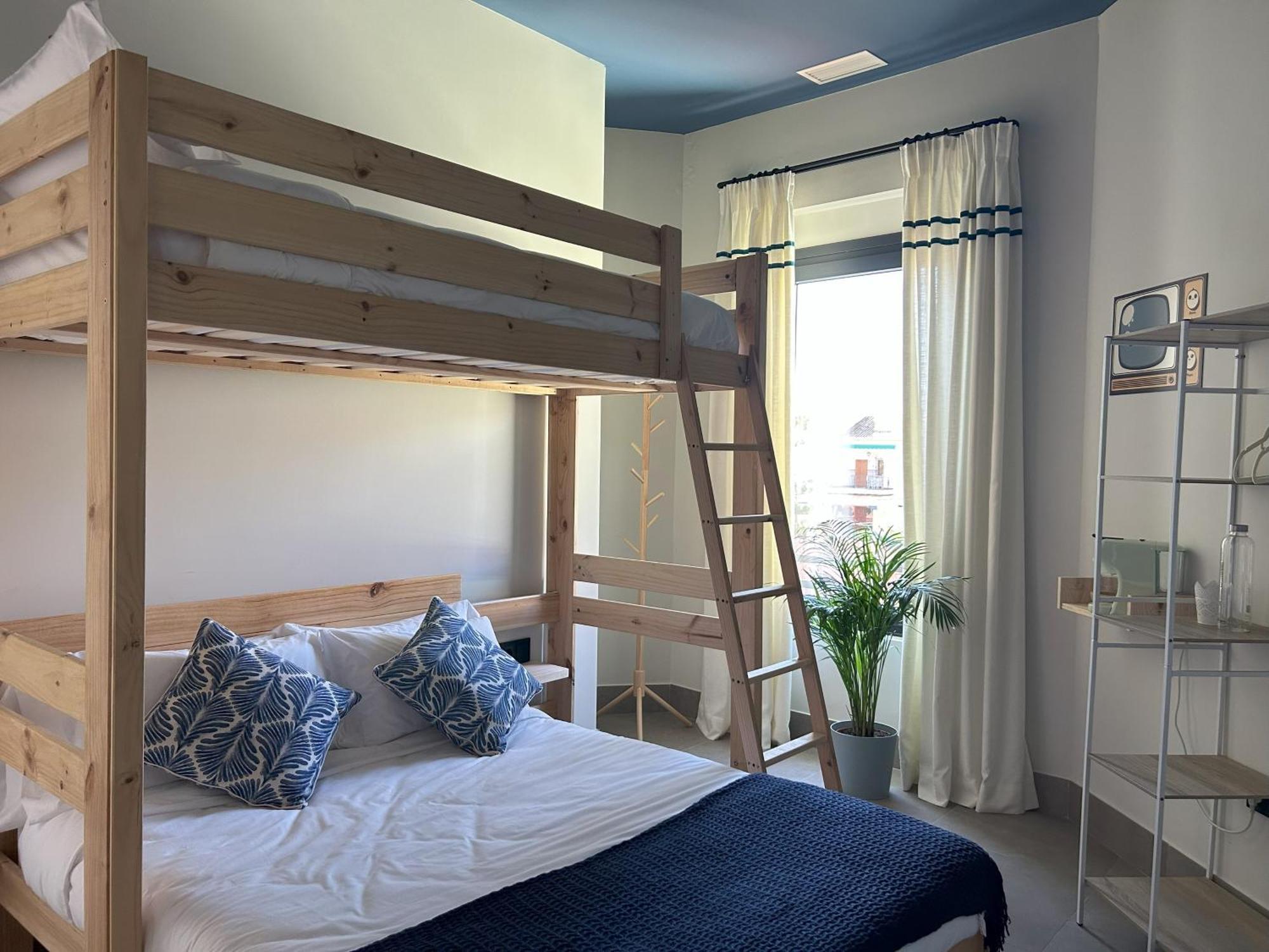 Growersgo Boutique Hostel Huelva Exteriör bild